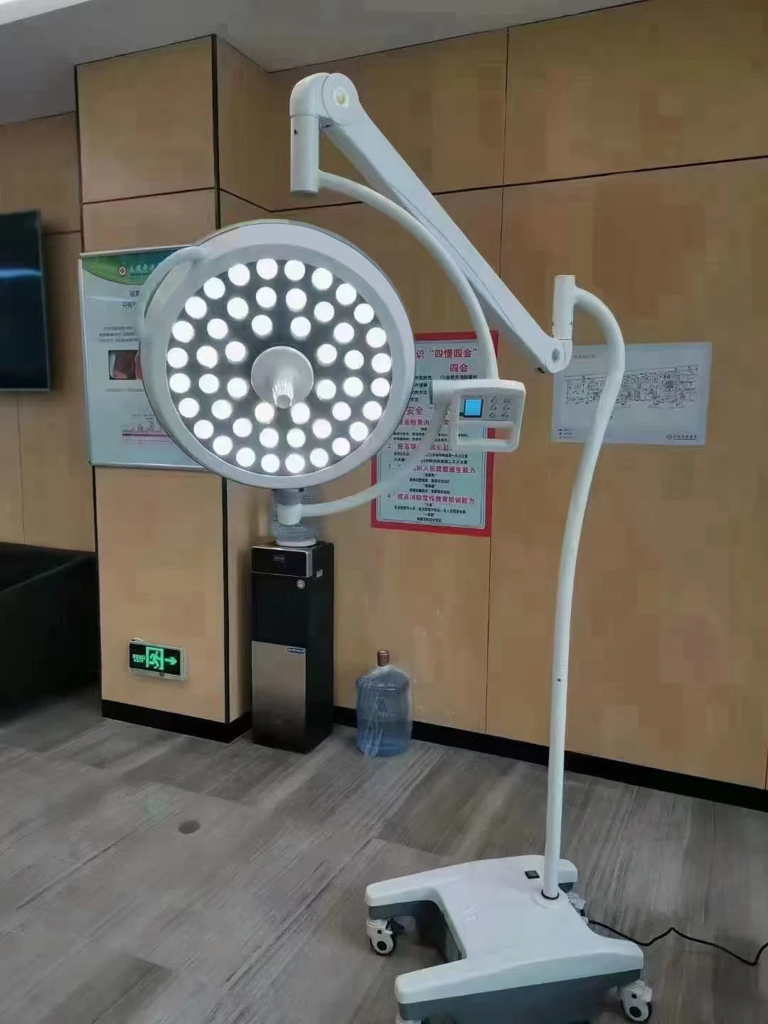 LIZE Floor standing Veterinary - огляд і ціна Medical Lab For Sale